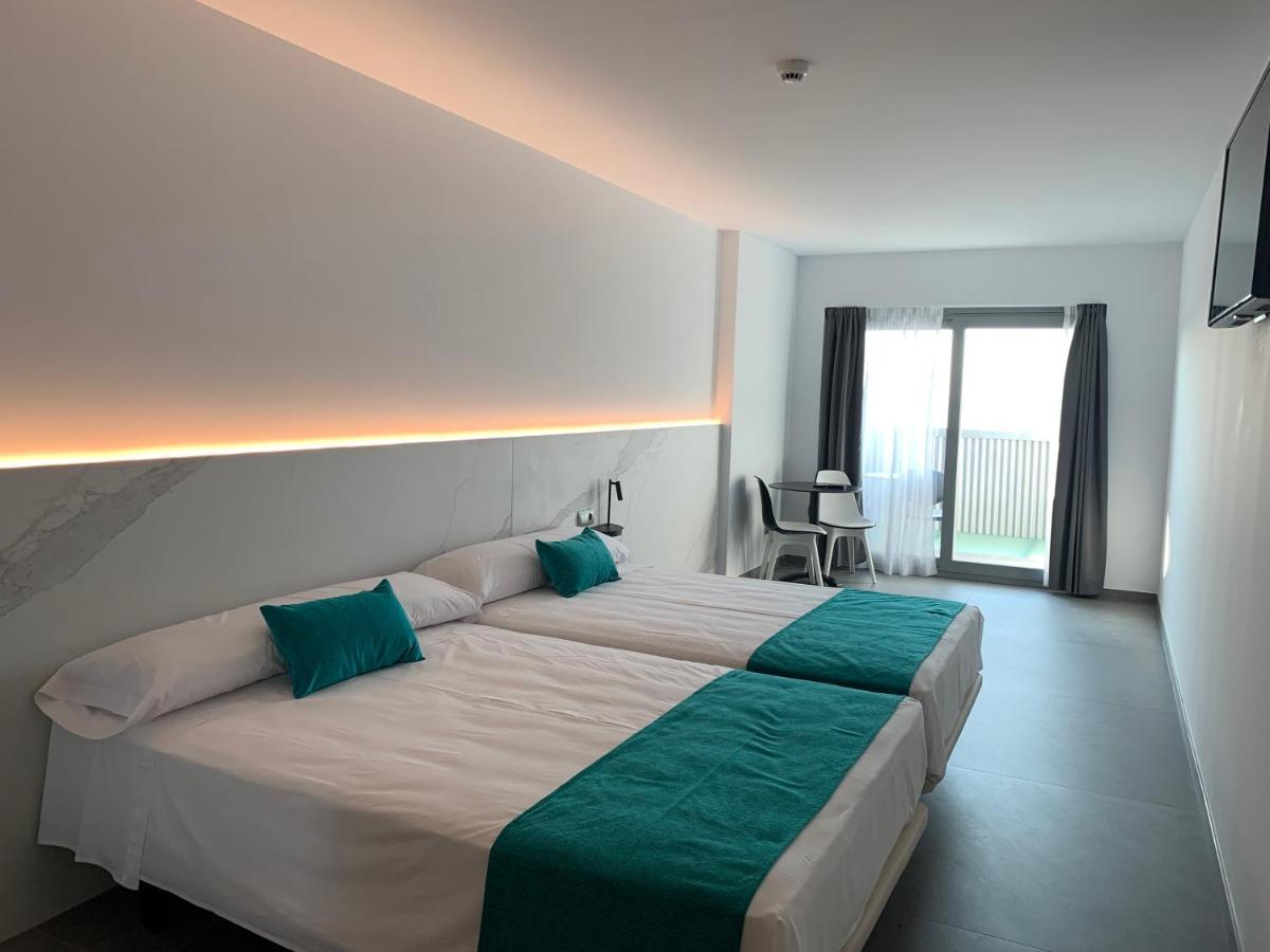 Don Angel - Adults Recommended Hotel Santa Susanna Bagian luar foto