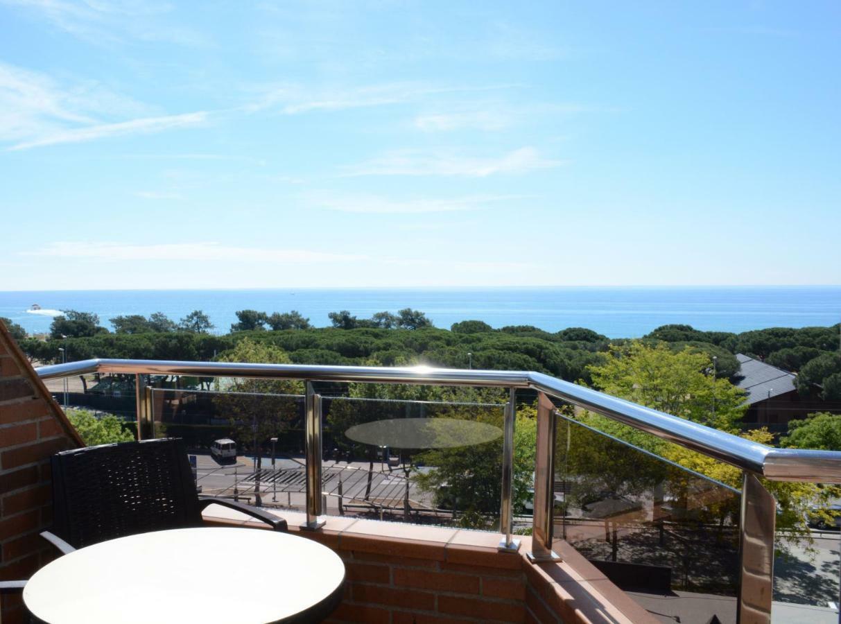 Don Angel - Adults Recommended Hotel Santa Susanna Bagian luar foto